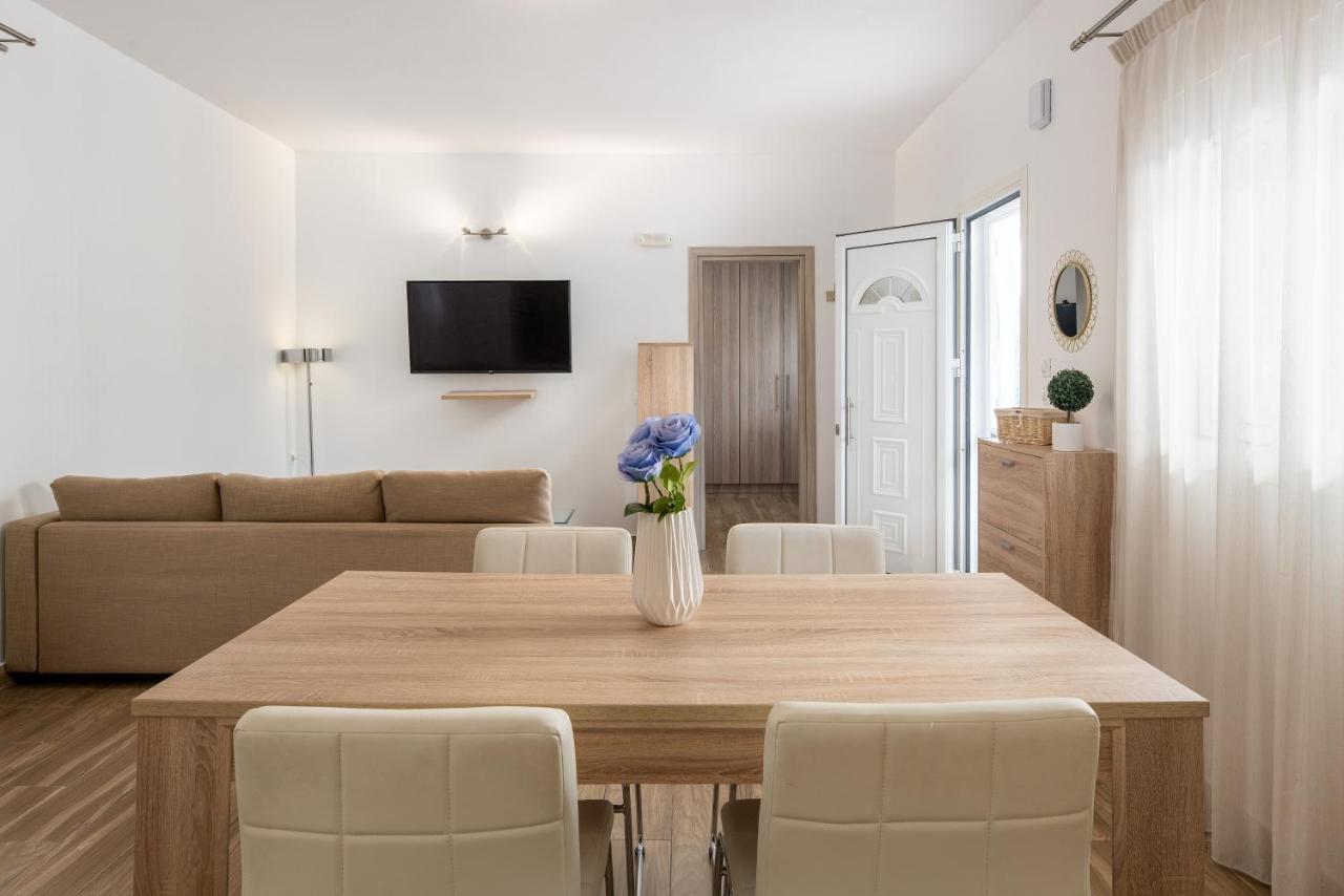 Theros Luxury Apartment Archangelos  Exterior photo