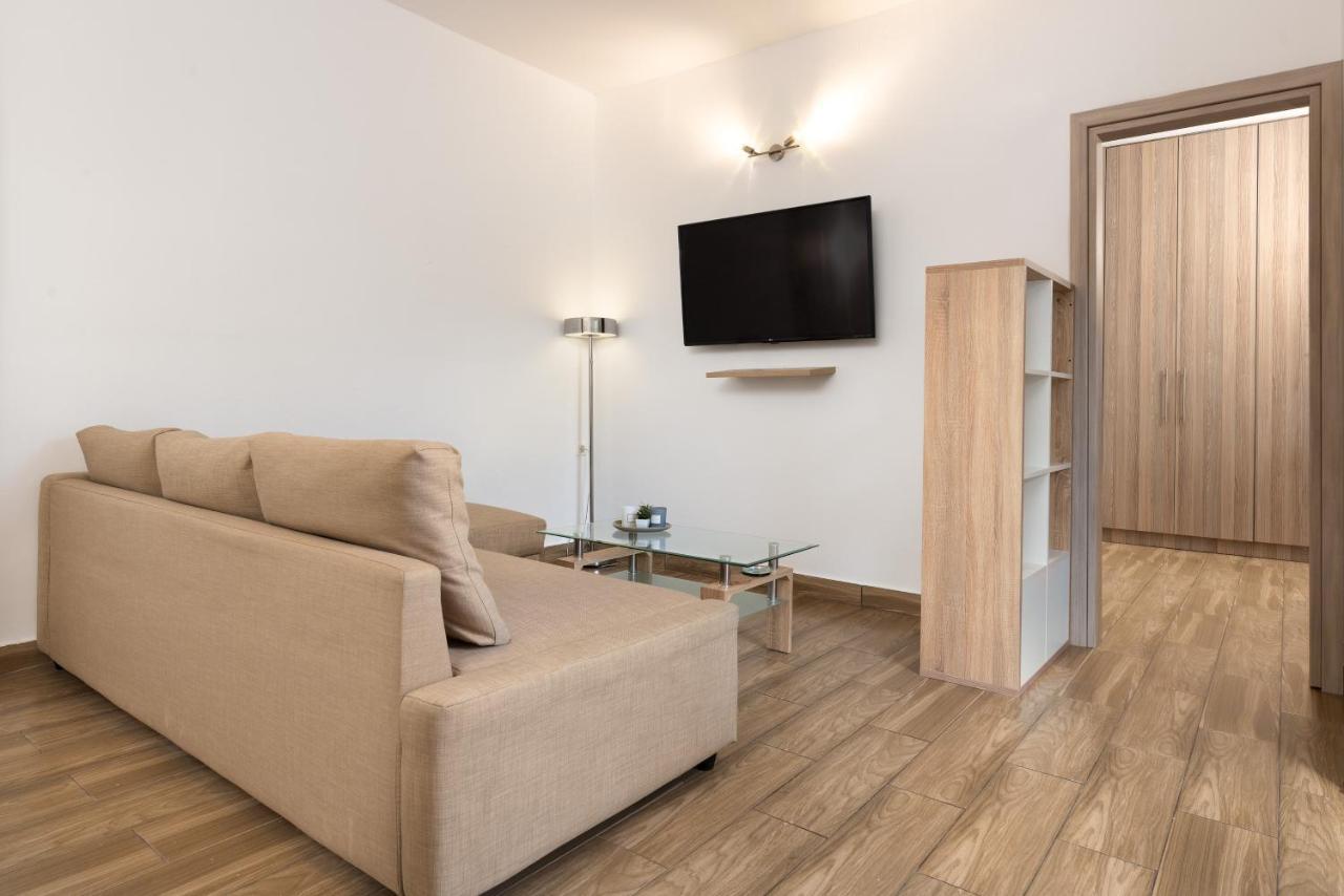 Theros Luxury Apartment Archangelos  Exterior photo