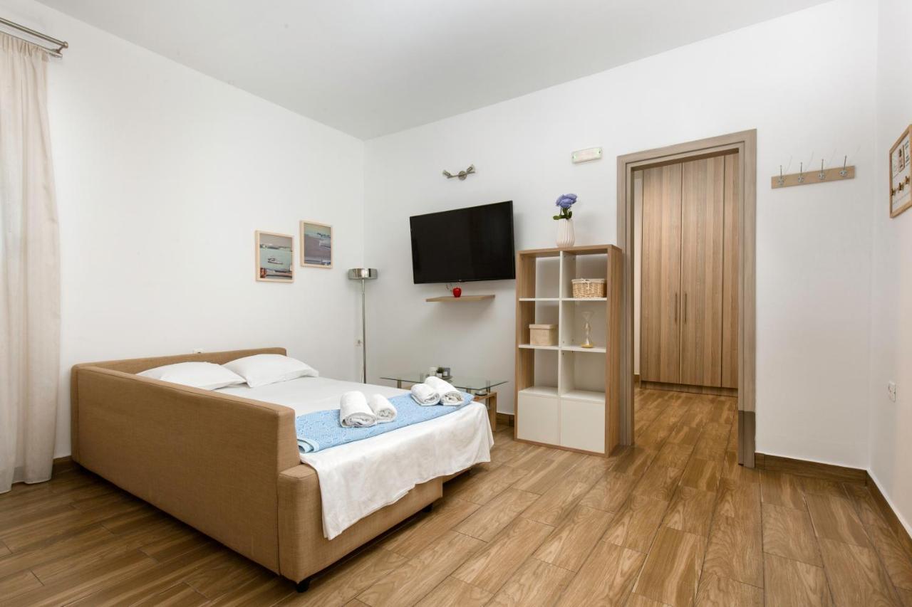 Theros Luxury Apartment Archangelos  Exterior photo